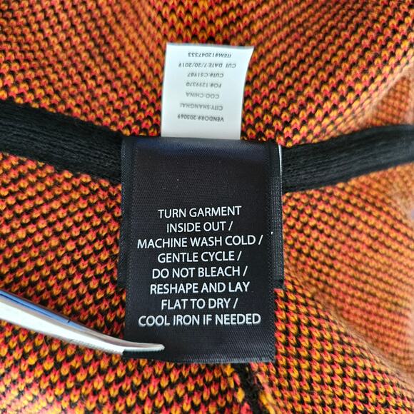 DISNEY Her Universe Hocus Pocus Dani Hooded Flyaway Halloween Cardigan Sz S/M - Picture 16 of 16